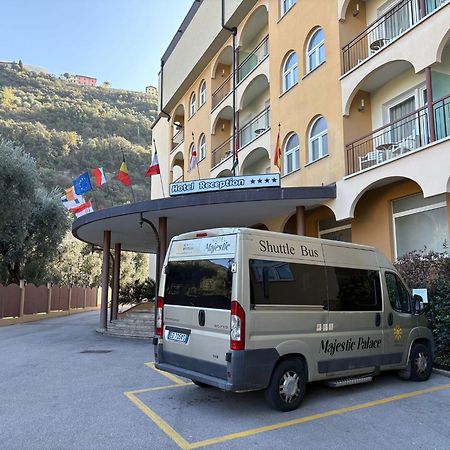 Majestic Palace Malcesine Exterior foto