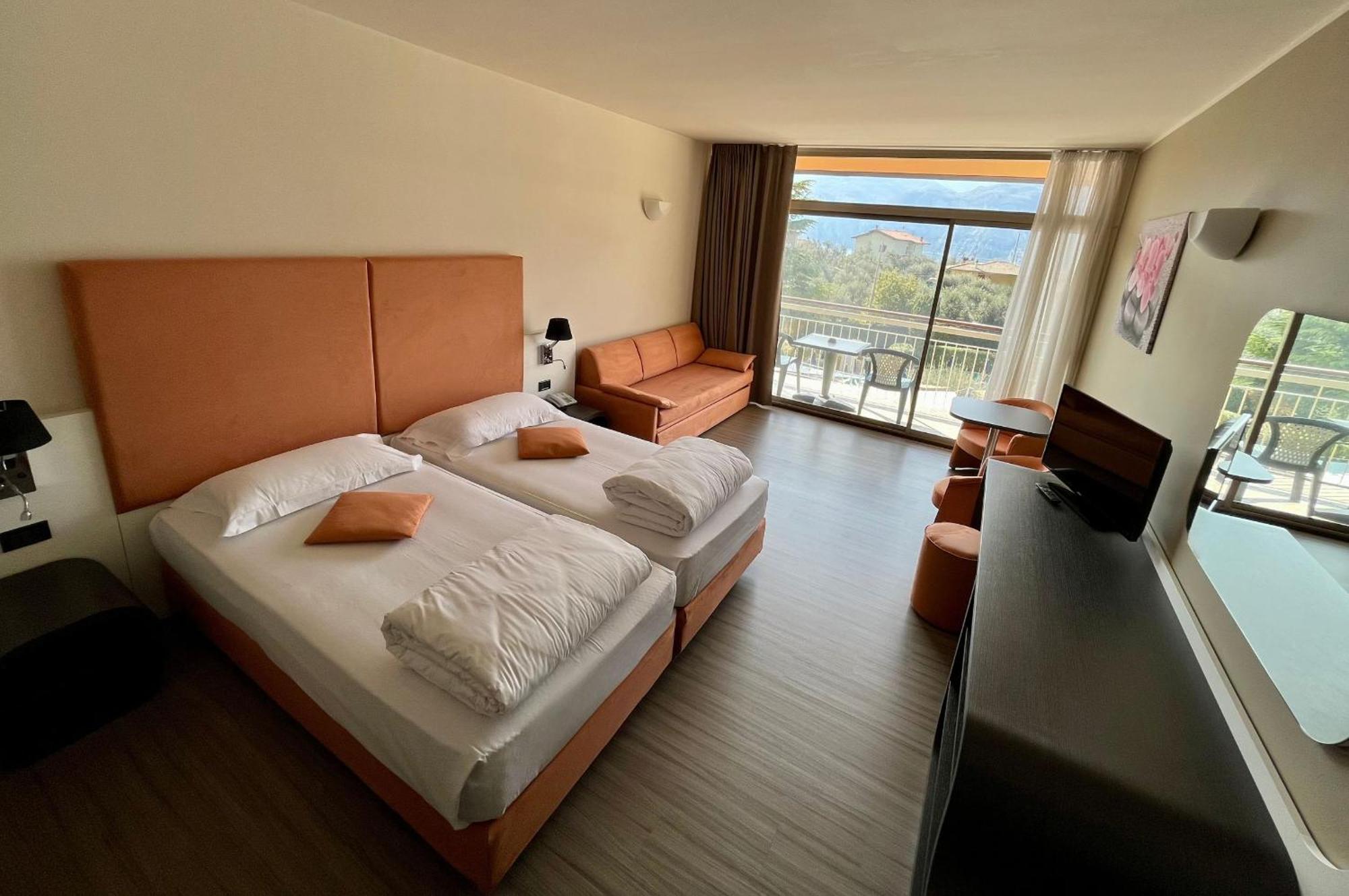 Majestic Palace Malcesine Cameră foto