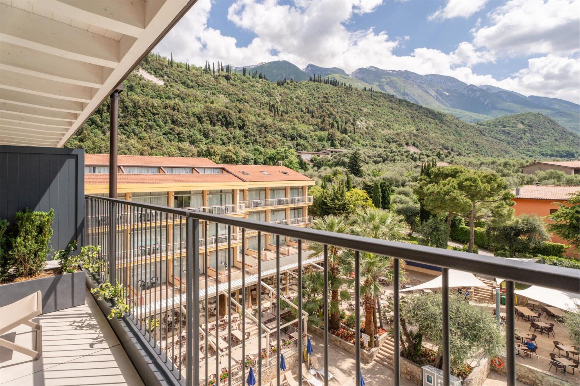 Majestic Palace Malcesine Exterior foto